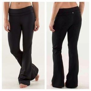 Lululemon Ruffled Up Groove Pants